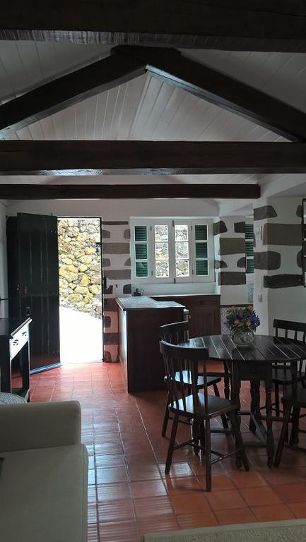 Monserrate - Galera Cottage Caloura Luaran gambar