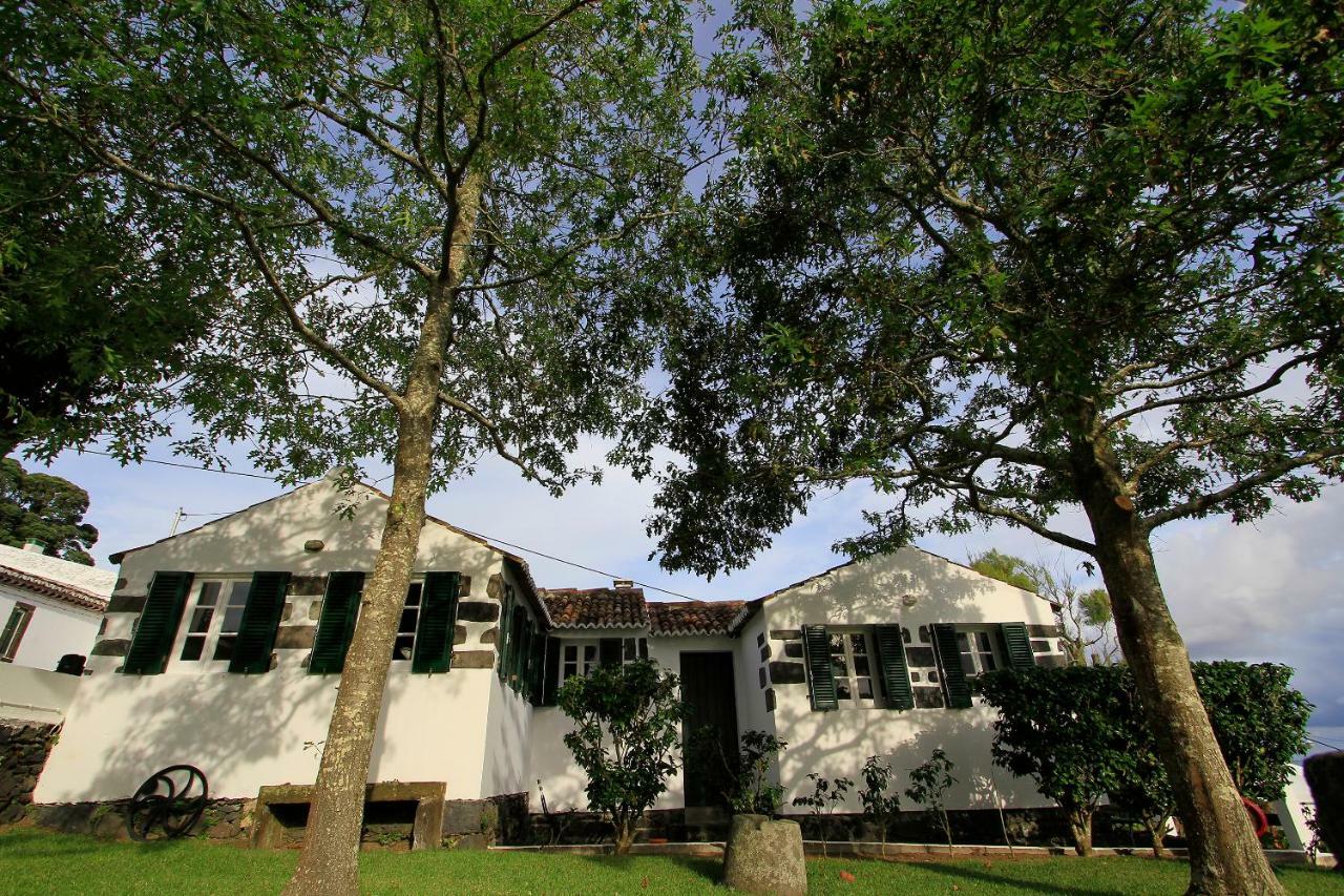 Monserrate - Galera Cottage Caloura Luaran gambar